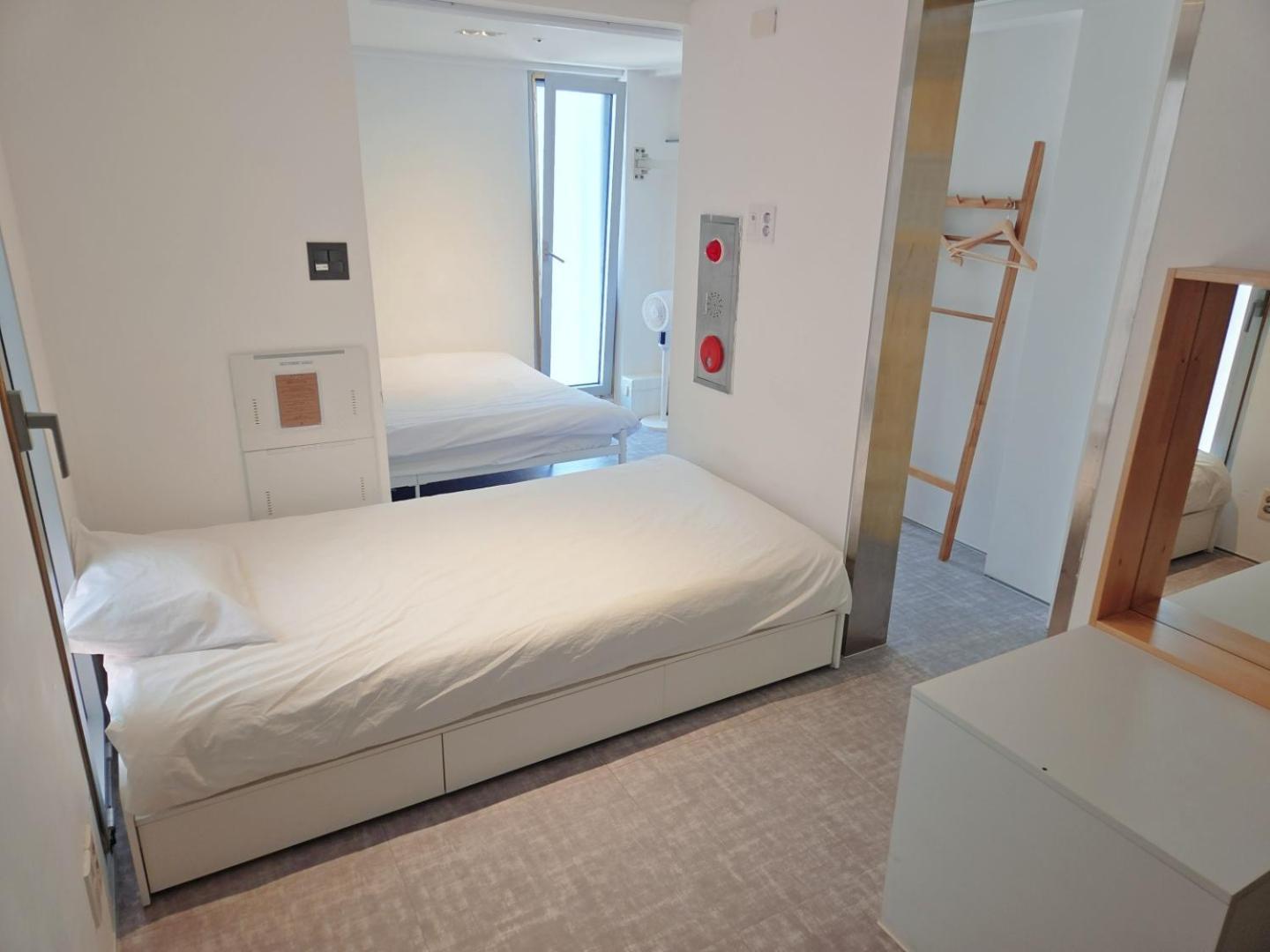 Hostel Look